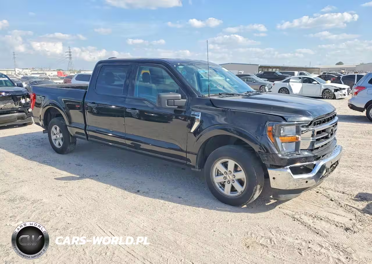 2023 Ford F-150 Xlt VIN:1FTEW1CP4PKD33674 - 4