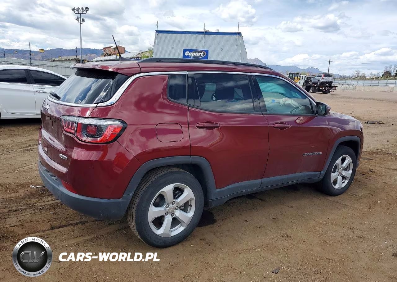 2020 Jeep Compass Latitude VIN:3C4NJCBB9LT225110 - 3