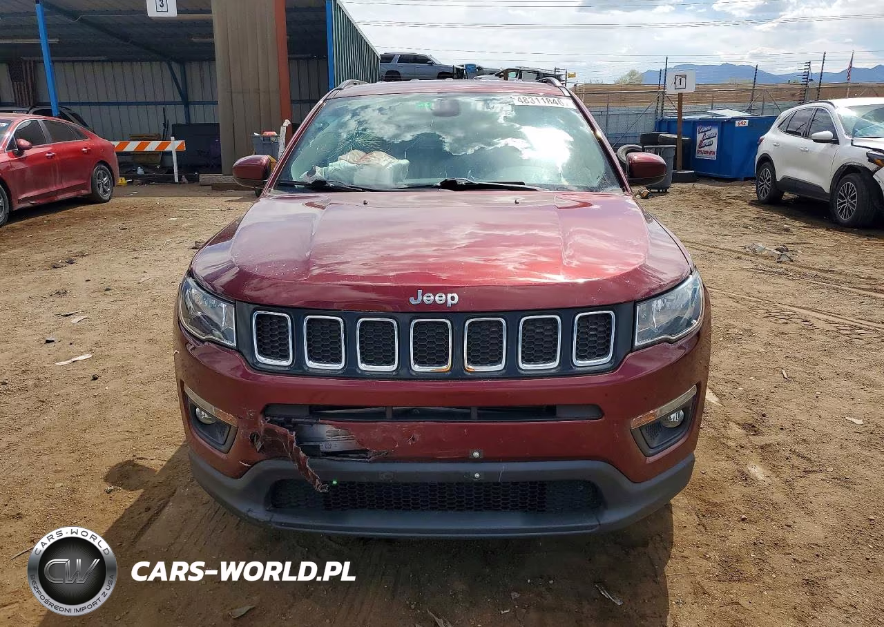 2020 Jeep Compass Latitude VIN:3C4NJCBB9LT225110 - 5