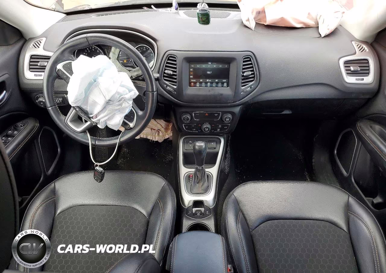 2020 Jeep Compass Latitude VIN:3C4NJCBB9LT225110 - 8