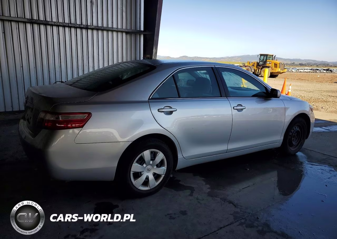 2009 Toyota Camry Le VIN:4T1BE46K39U407645 - 3