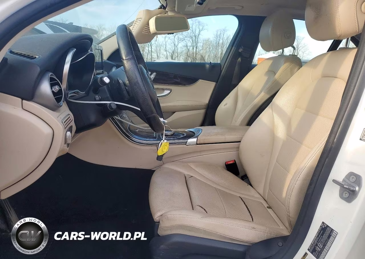 2017 Mercedes-Benz C 300 4Matic VIN:55SWF4KB5HU189433 - 7