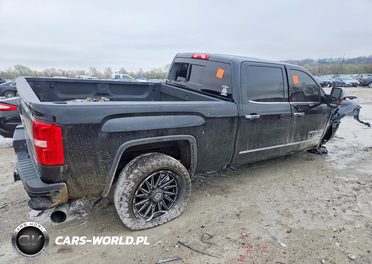 2019 GMC Sierra K2500 Denali VIN:1GT12SEY4KF250947 - 3