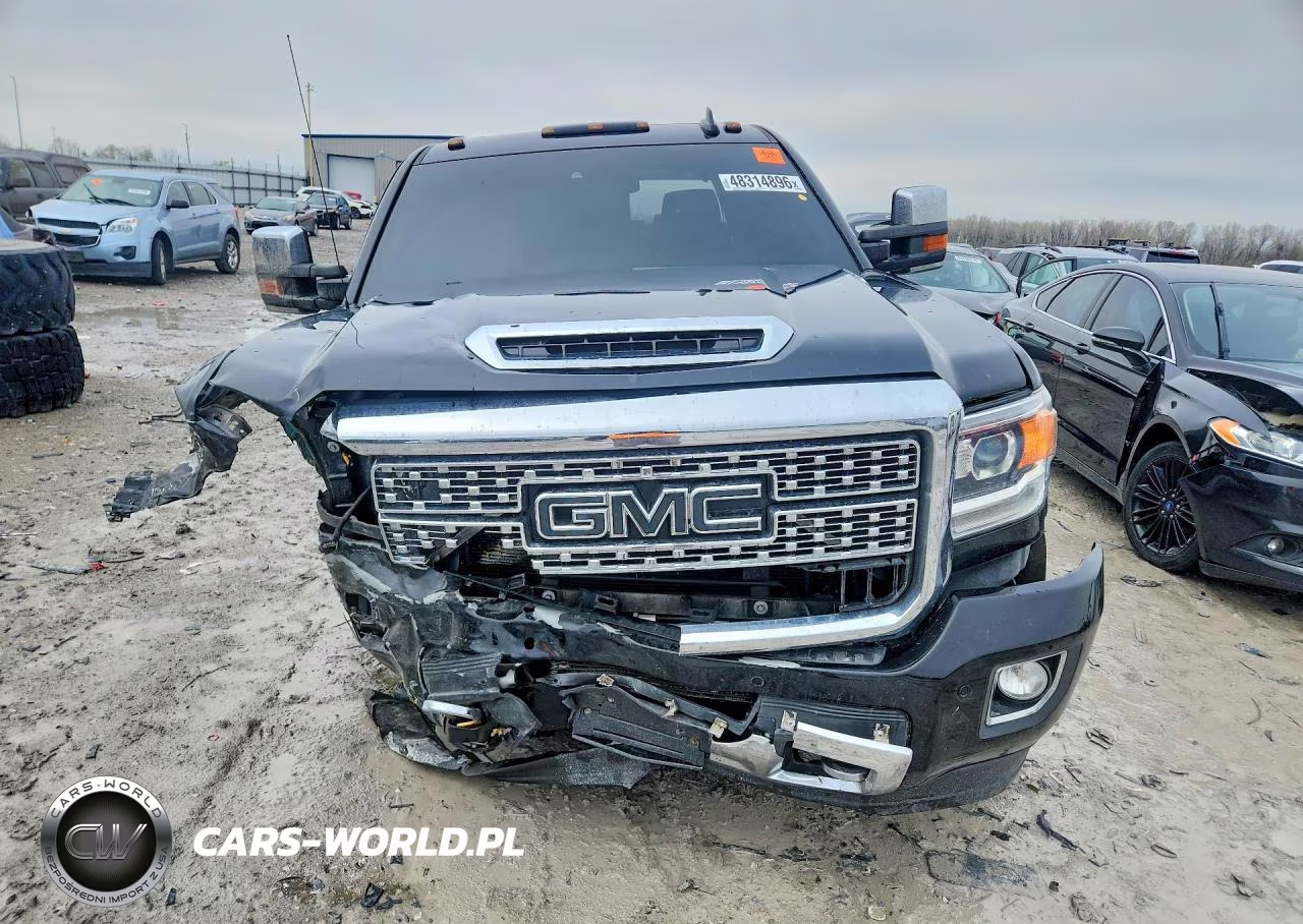 2019 GMC Sierra K2500 Denali VIN:1GT12SEY4KF250947 - 5