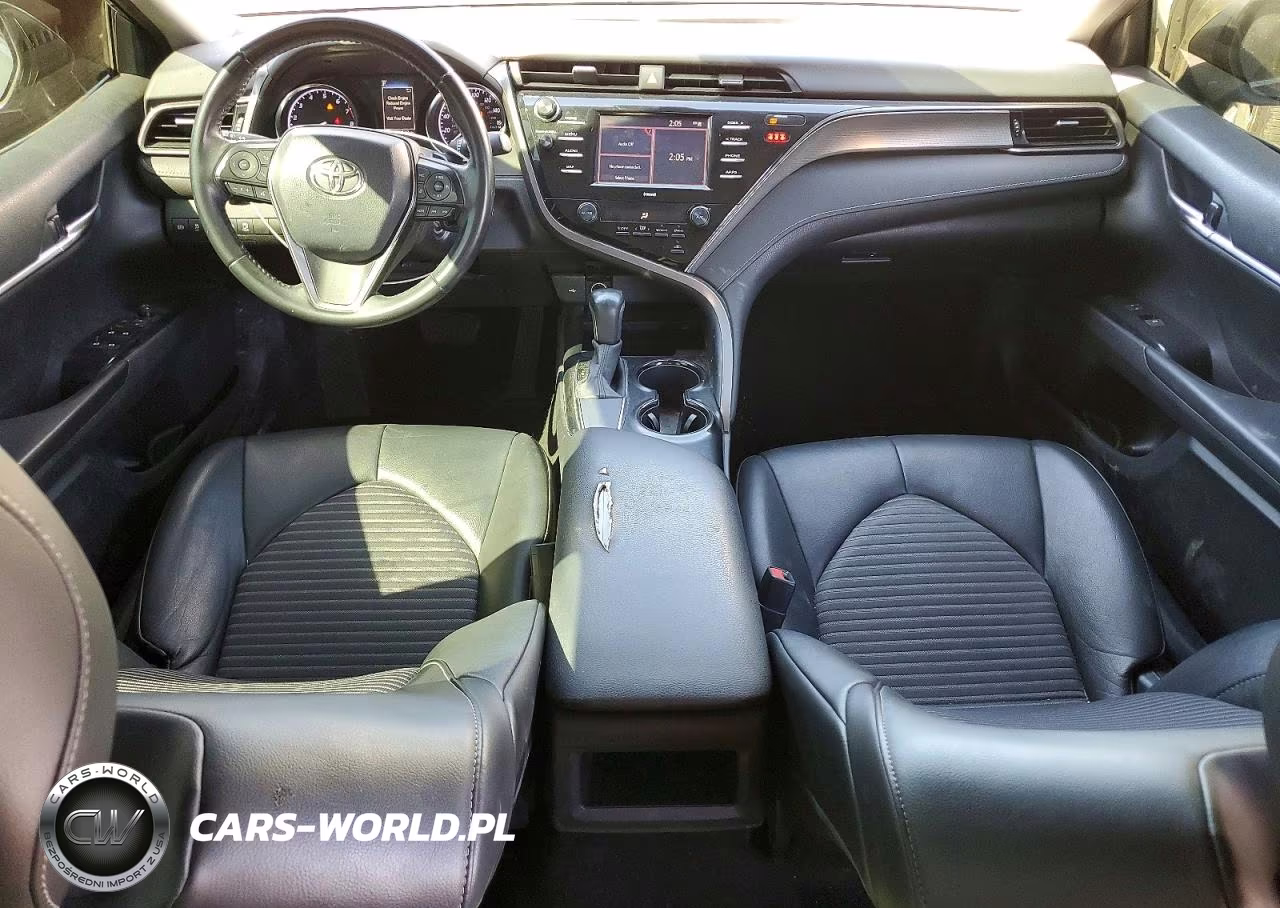2020 Toyota Camry Se VIN:4T1G11AK2LU504639 - 8