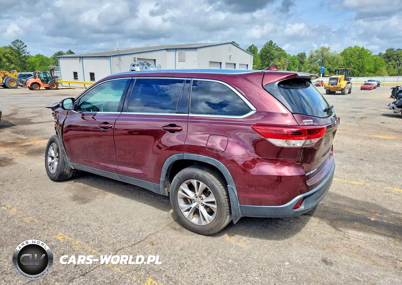 2019 Toyota Highlander Xle VIN:5TDKZRFH5KS352071 - 2