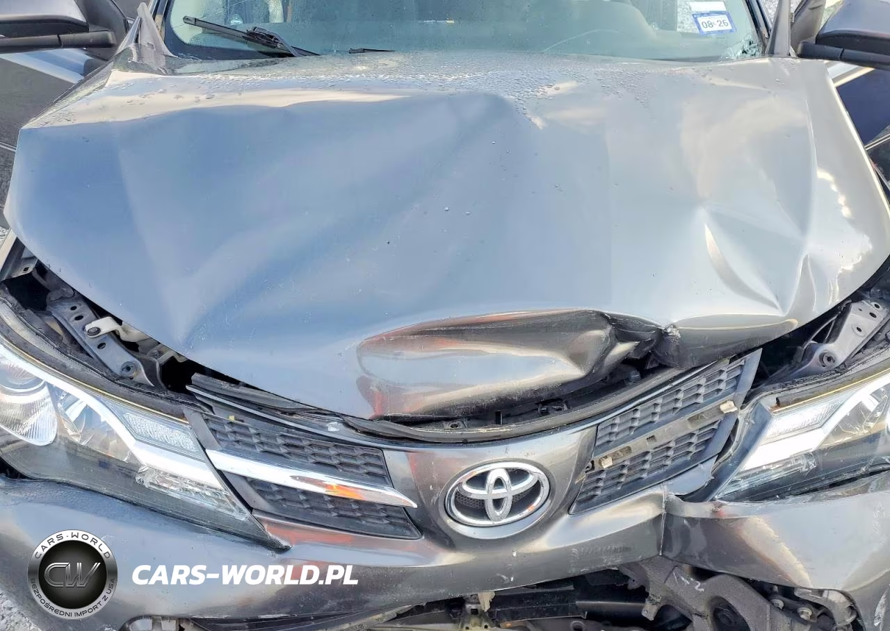 2015 Toyota Rav4 Xle VIN:JTMWFREV4FD062598 - 12
