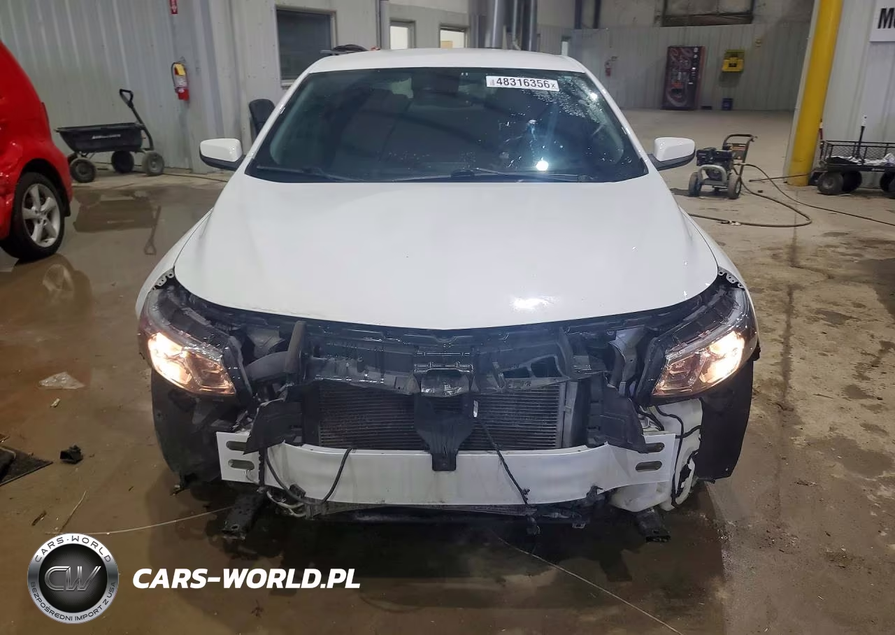 2017 Chevrolet Malibu Lt VIN:1G1ZE5STXHF226142 - 5