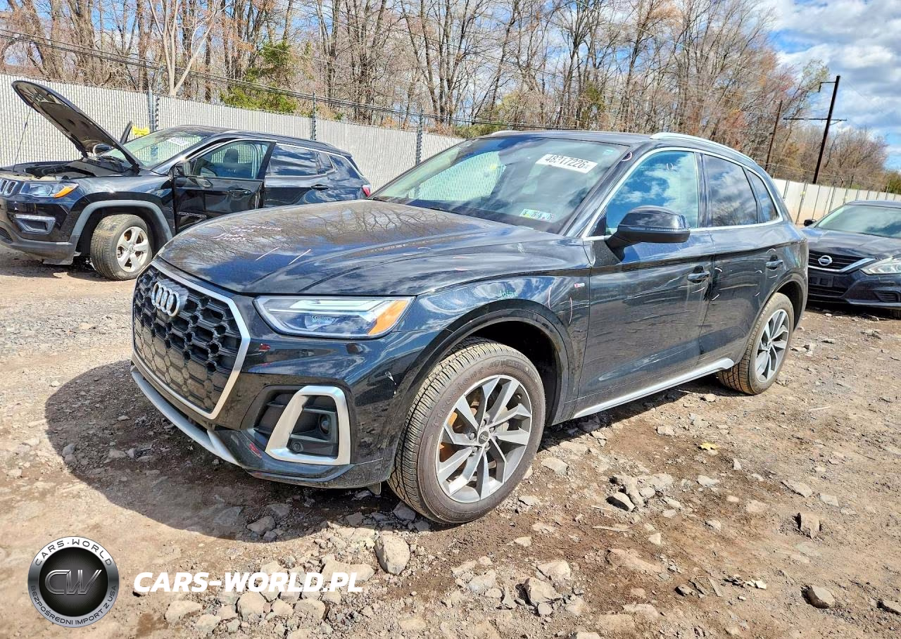 2022 Audi Q5 Premium Plus 45