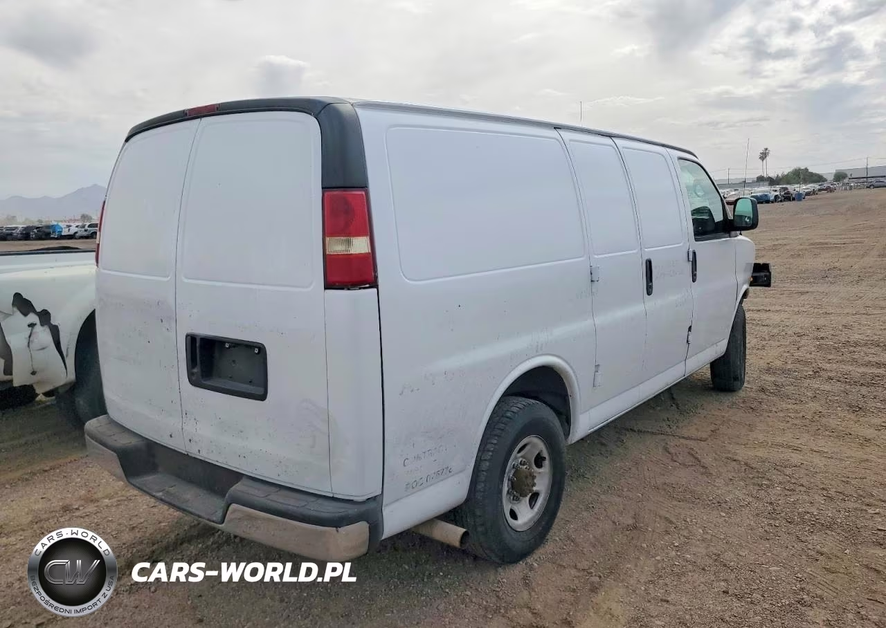 2004 Chevrolet Express 3500 Delivery Van VIN:1GCHG35U141218301 - 4
