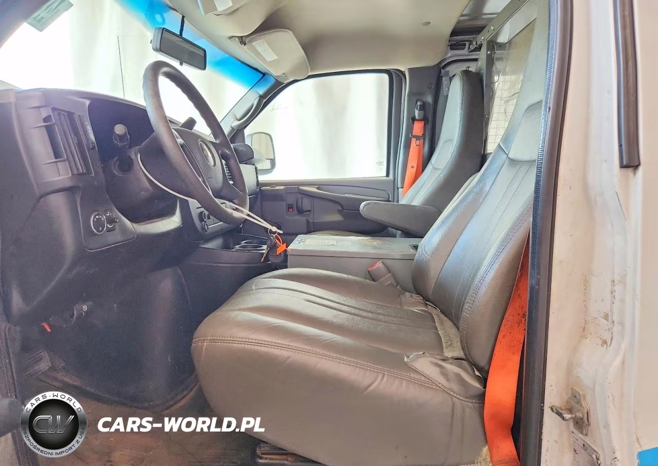 2013 Chevrolet Express 2500 Cargo Utility - Service Van VIN:1GCWGFCAXD1903205 - 7