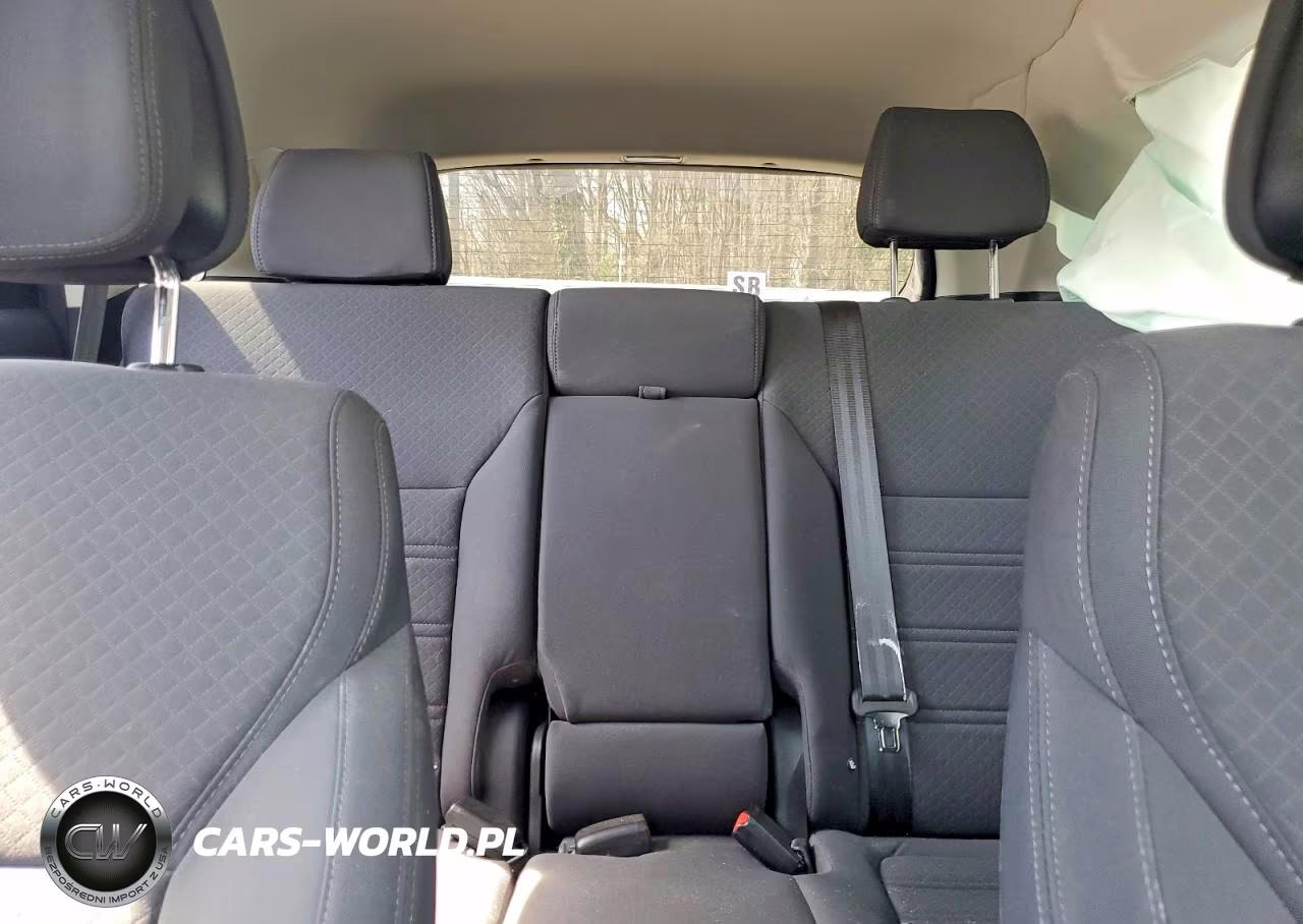 2016 Kia Sorento Lx VIN:5XYPG4A30GG121691 - 10