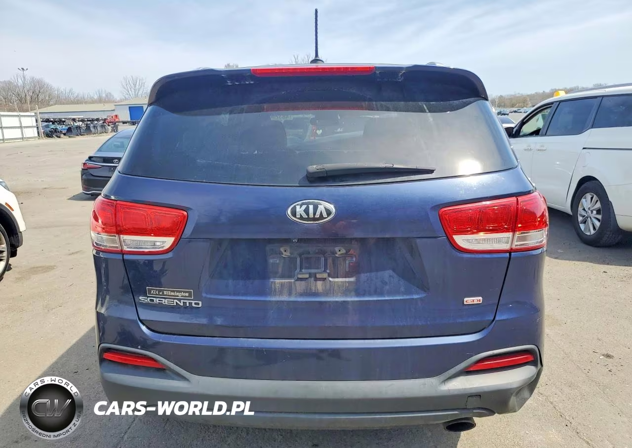 2016 Kia Sorento Lx VIN:5XYPG4A30GG121691 - 6