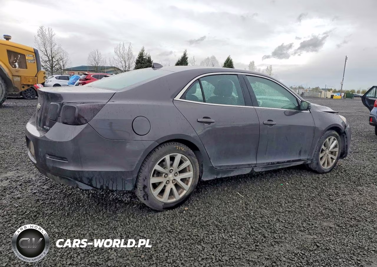 2013 Chevrolet Malibu 2Lt VIN:1G11E5SA1DF285215 - 3