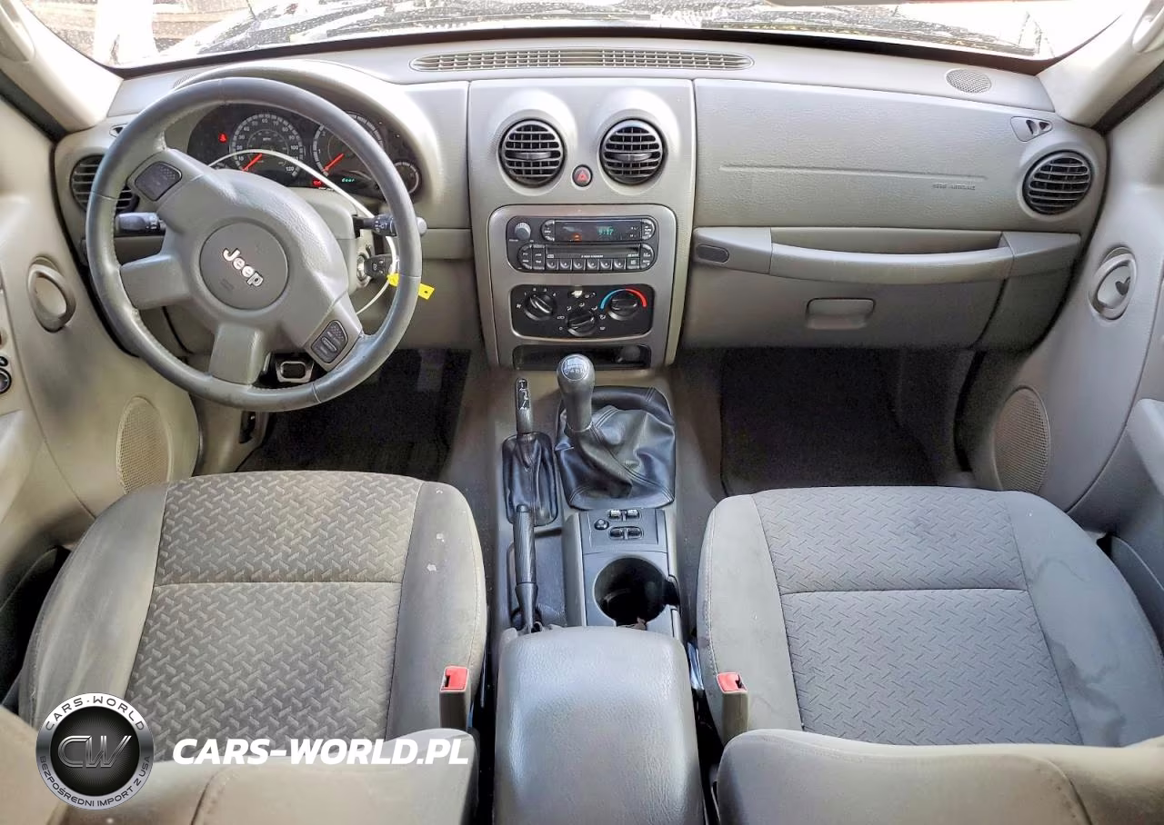 2006 Jeep Liberty Renegade VIN:1J4GL38KX6W148413 - 8