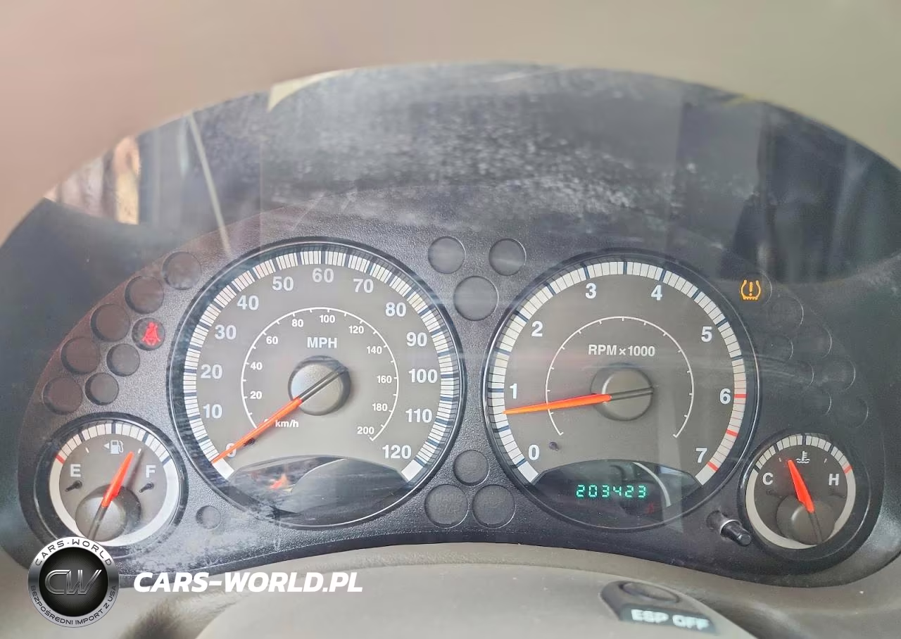 2006 Jeep Liberty Renegade VIN:1J4GL38KX6W148413 - 9