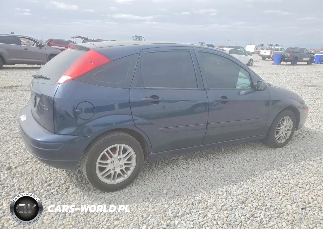 2003 Ford Focus VIN:3FAHP37333R106016 - 3