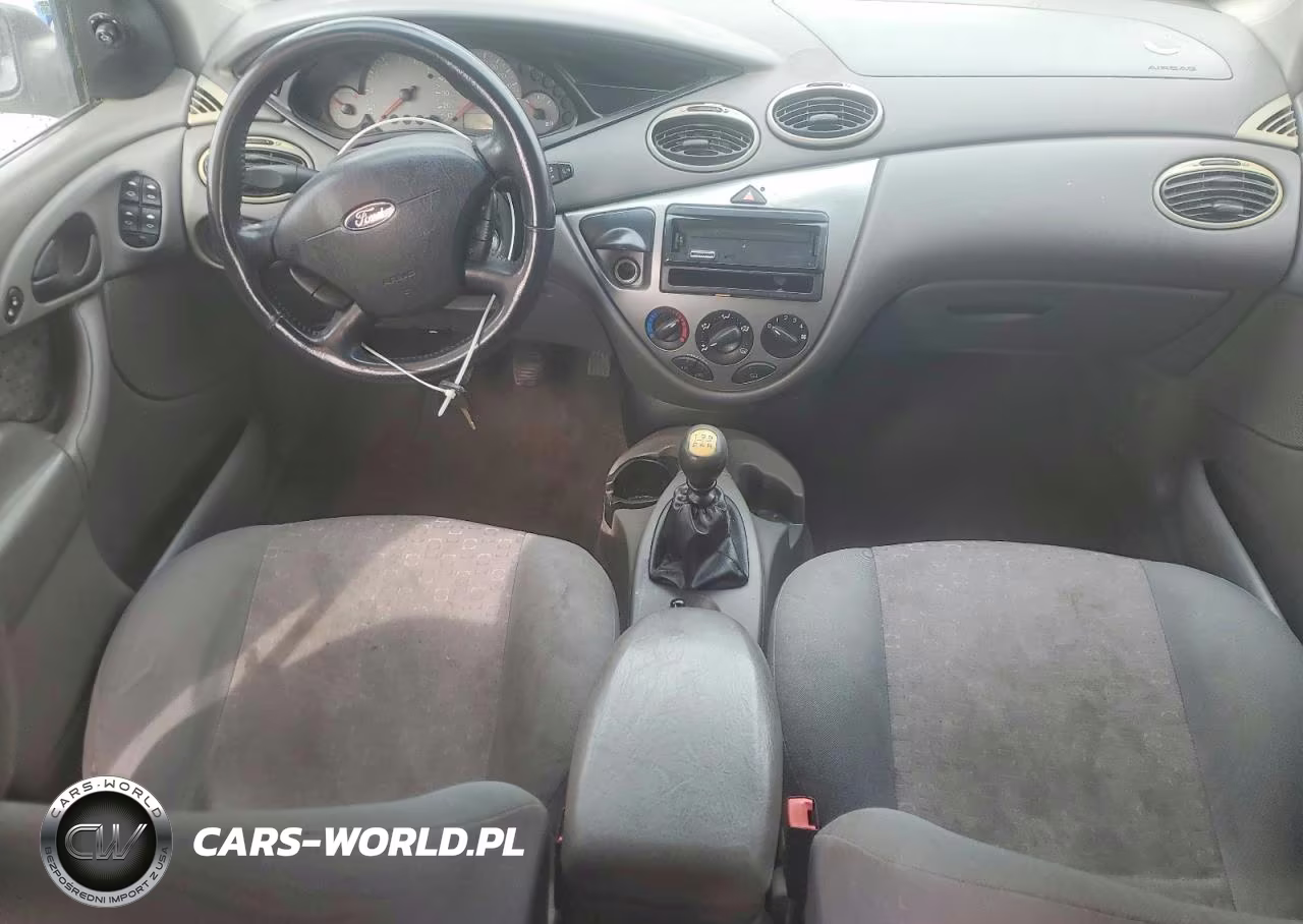 2003 Ford Focus VIN:3FAHP37333R106016 - 8