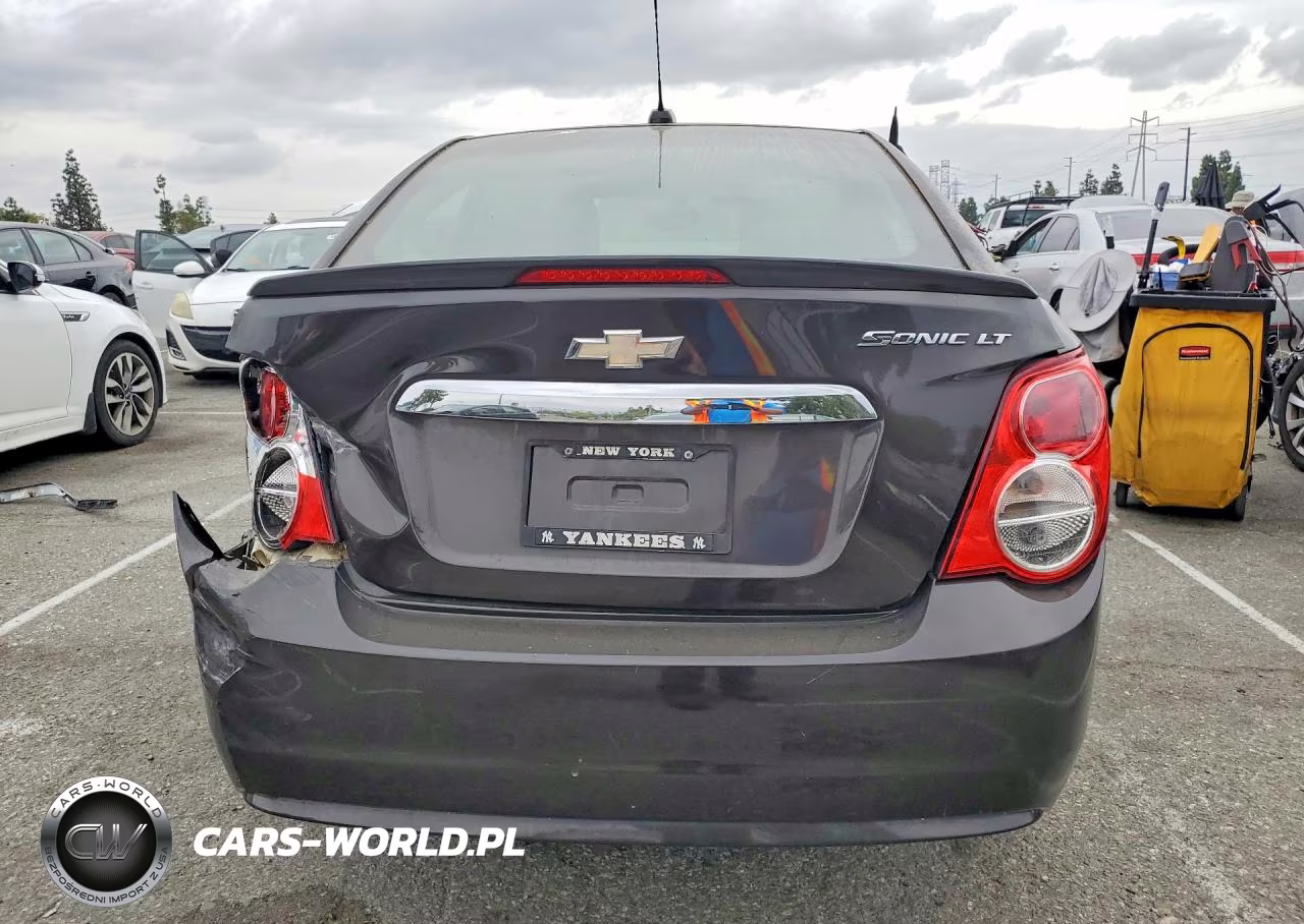 2016 Chevrolet Sonic Lt VIN:1G1JC5SG2G4105265 - 6