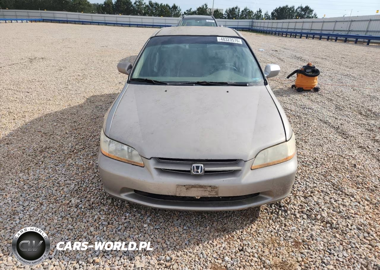 1998 Honda Accord Lx VIN:1HGCG5646WA131275 - 5