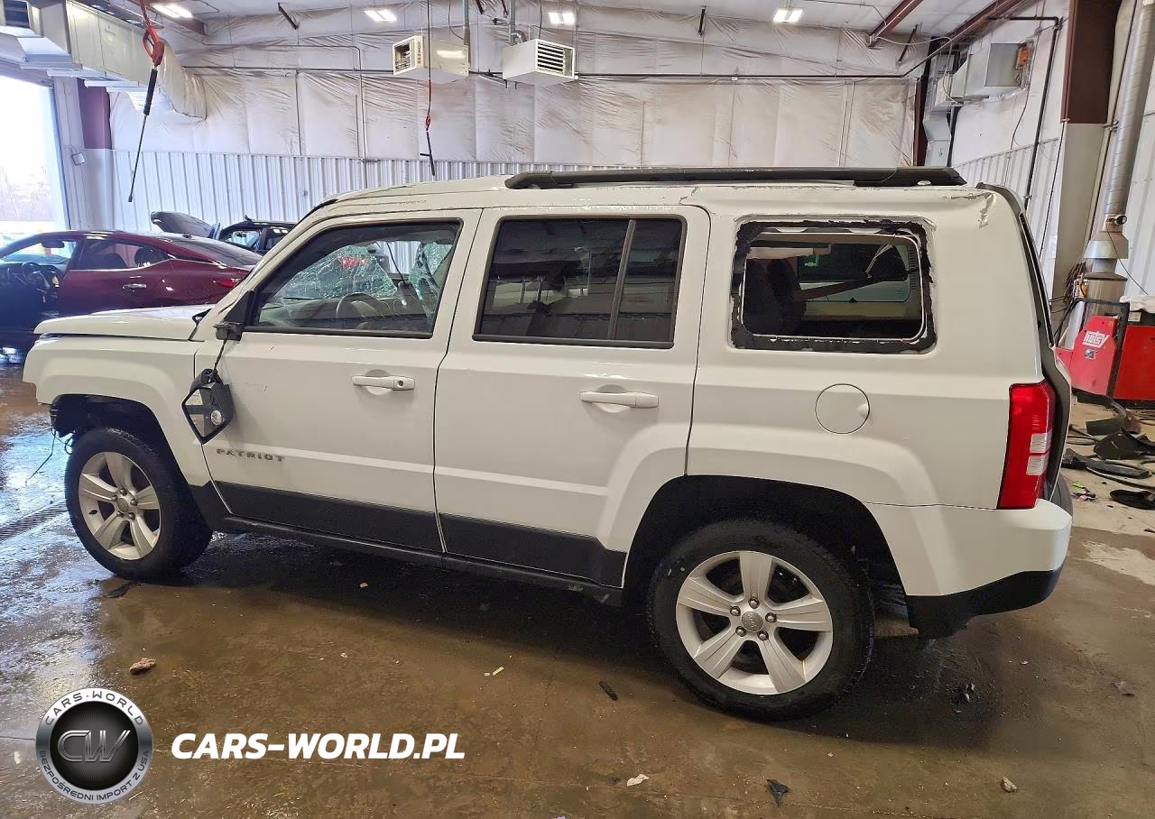 2015 Jeep Patriot Latitude VIN:1C4NJRFB5FD244292 - 2