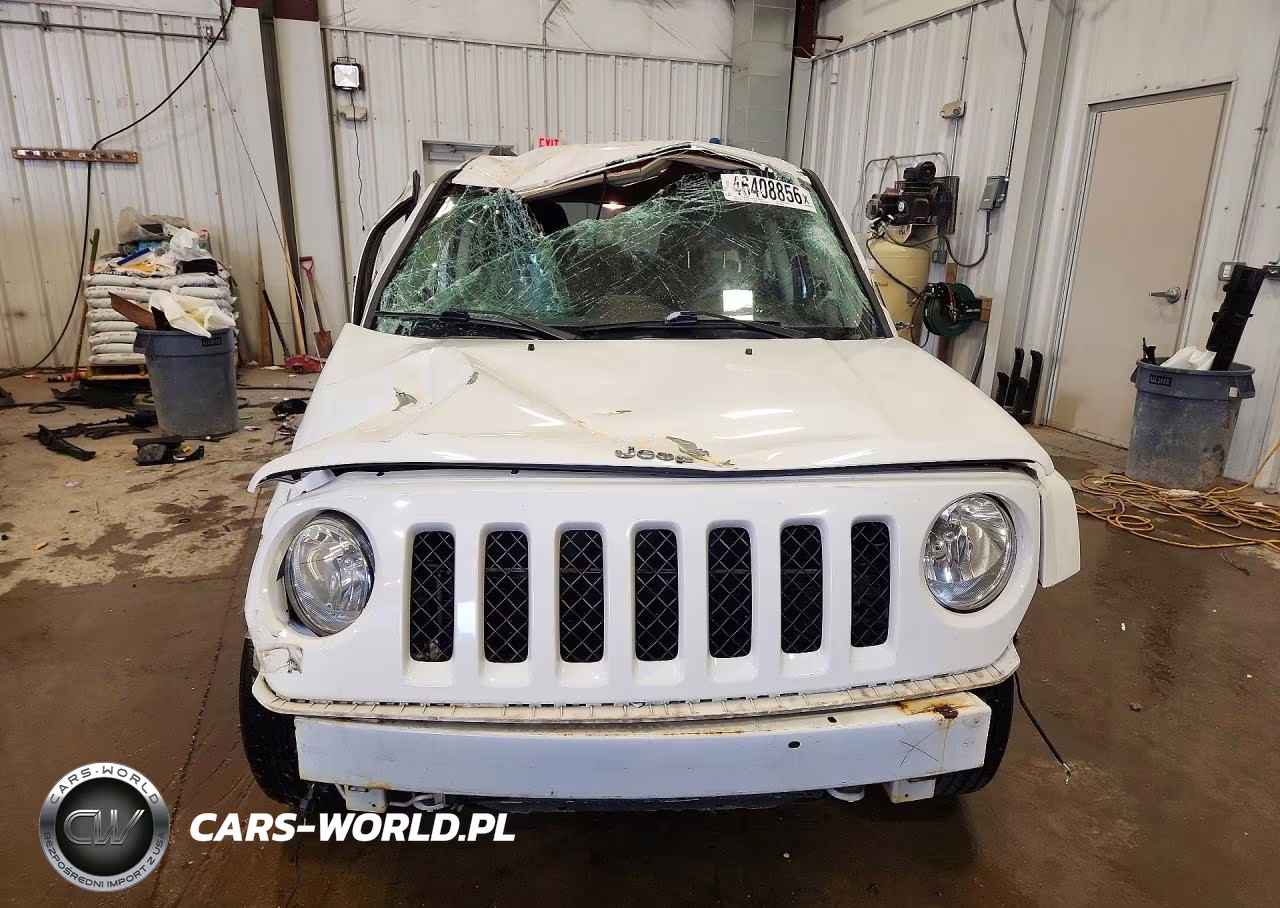 2015 Jeep Patriot Latitude VIN:1C4NJRFB5FD244292 - 5