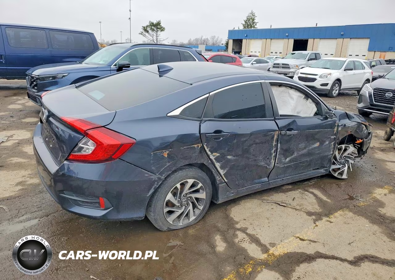 2018 Honda Civic Ex VIN:2HGFC2F77JH589385 - 3