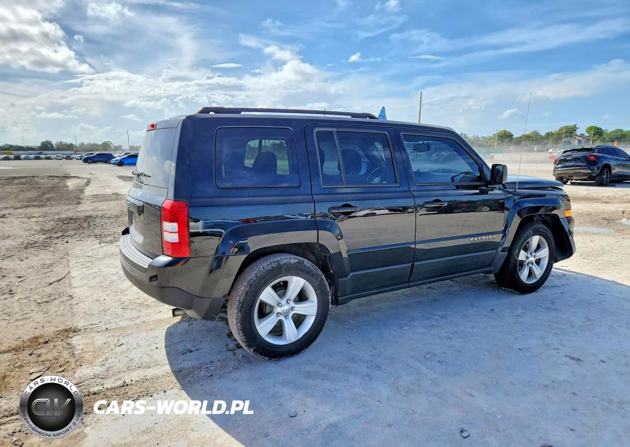 2016 Jeep Patriot Sport VIN:1C4NJPBB1GD747717 - 3