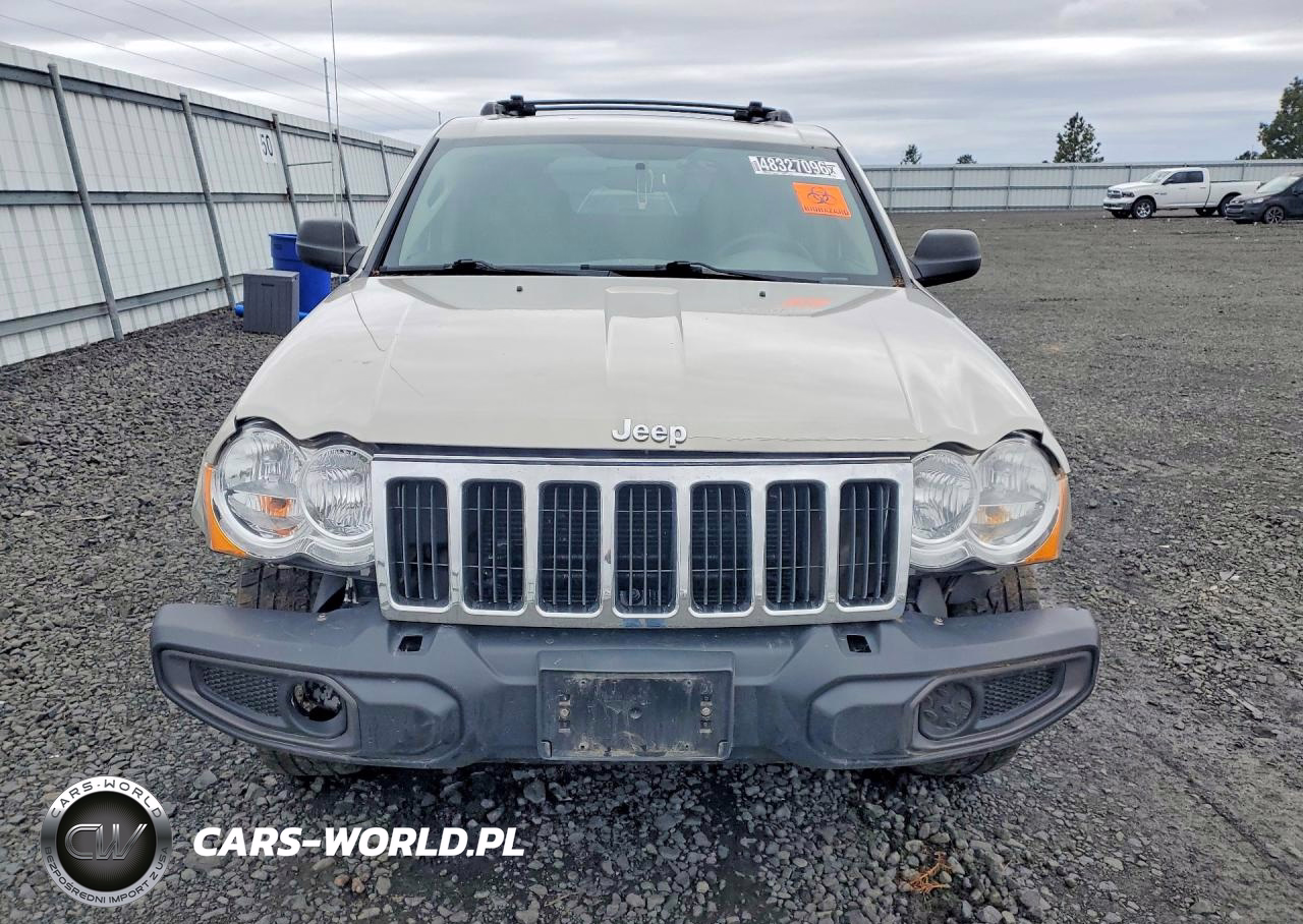 2008 Jeep Grand Cherokee Laredo VIN:1J8HR48NX8C243589 - 5