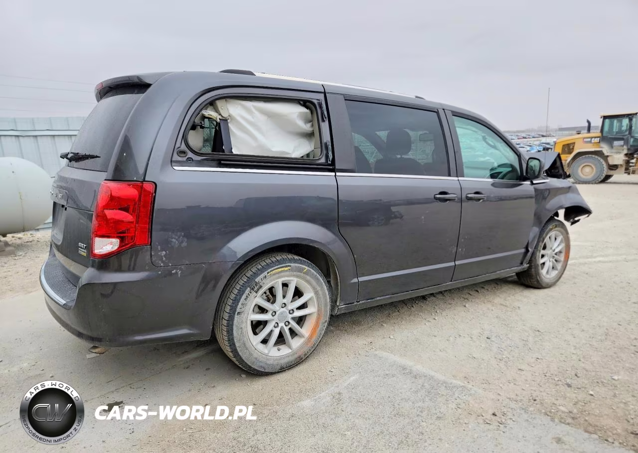 2018 Dodge Grand Caravan Sxt VIN:2C4RDGCG7JR326009 - 3