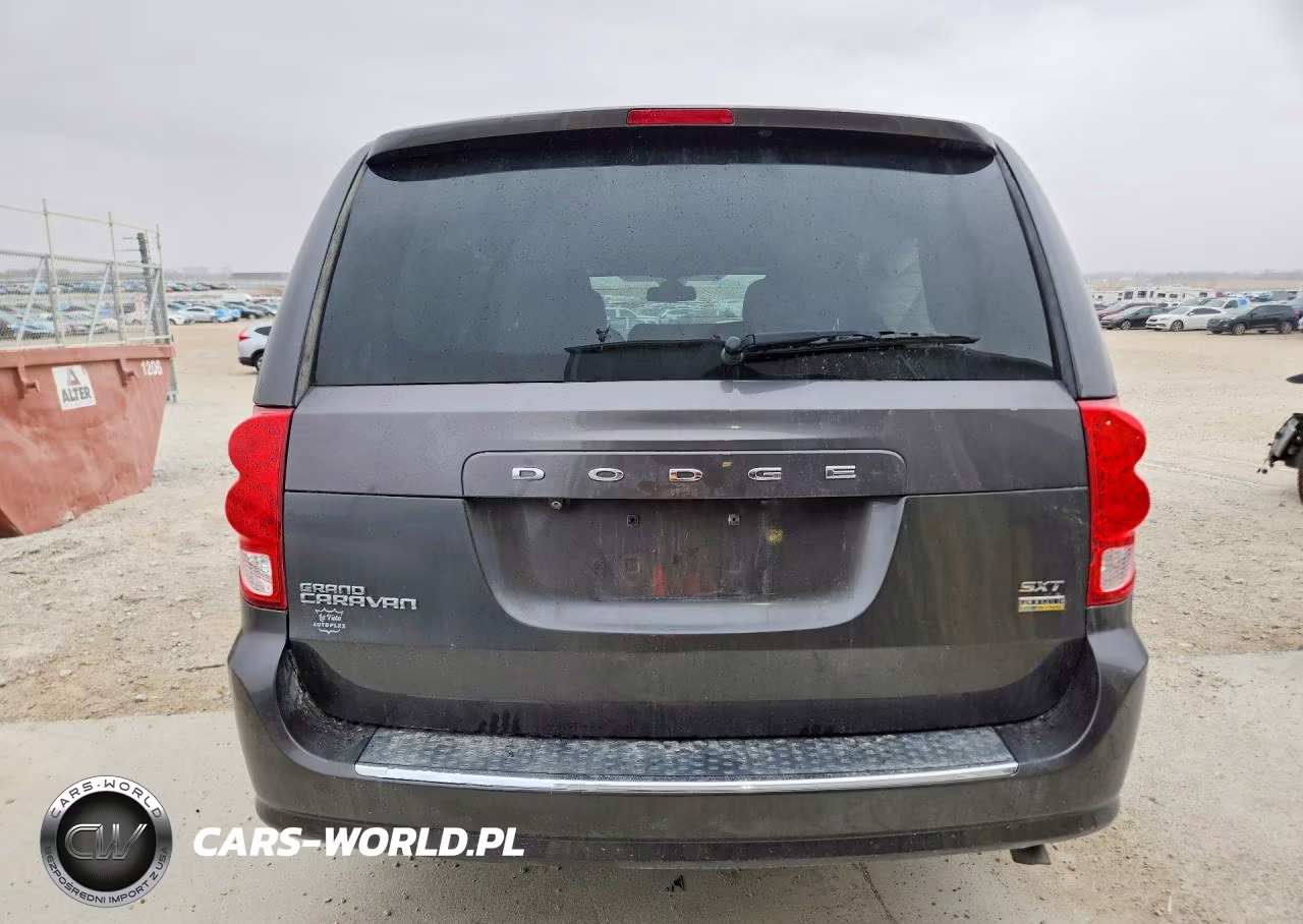 2018 Dodge Grand Caravan Sxt VIN:2C4RDGCG7JR326009 - 6