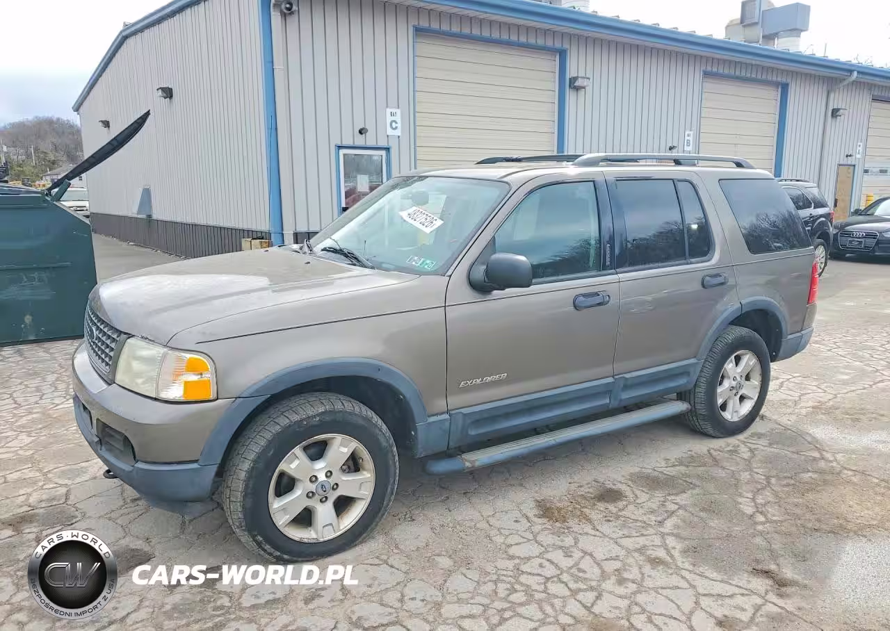 2004 Ford Explorer Xlt
