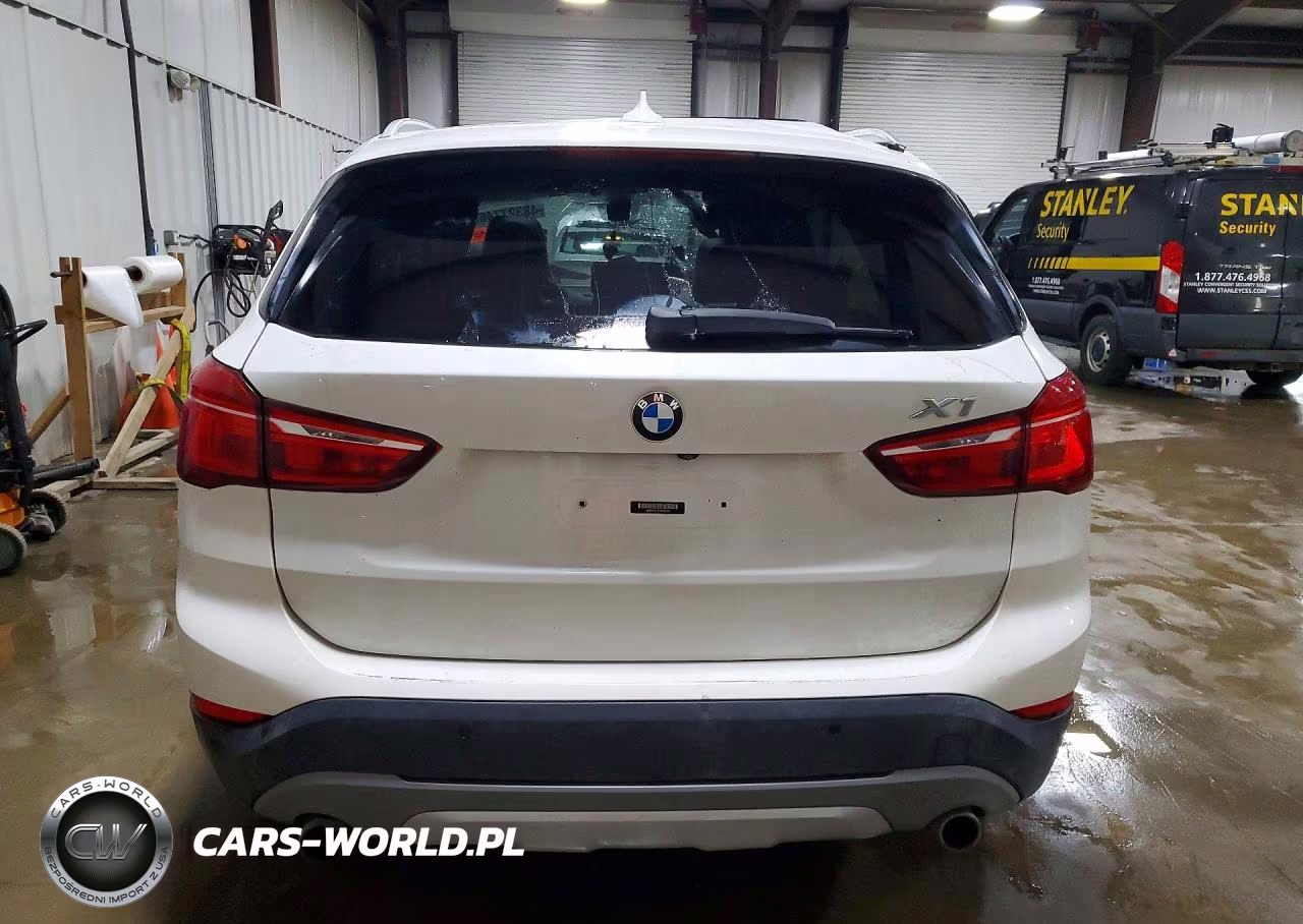2017 BMW X1 xDrive28I VIN:WBXHT3C31H5F83040 - 6