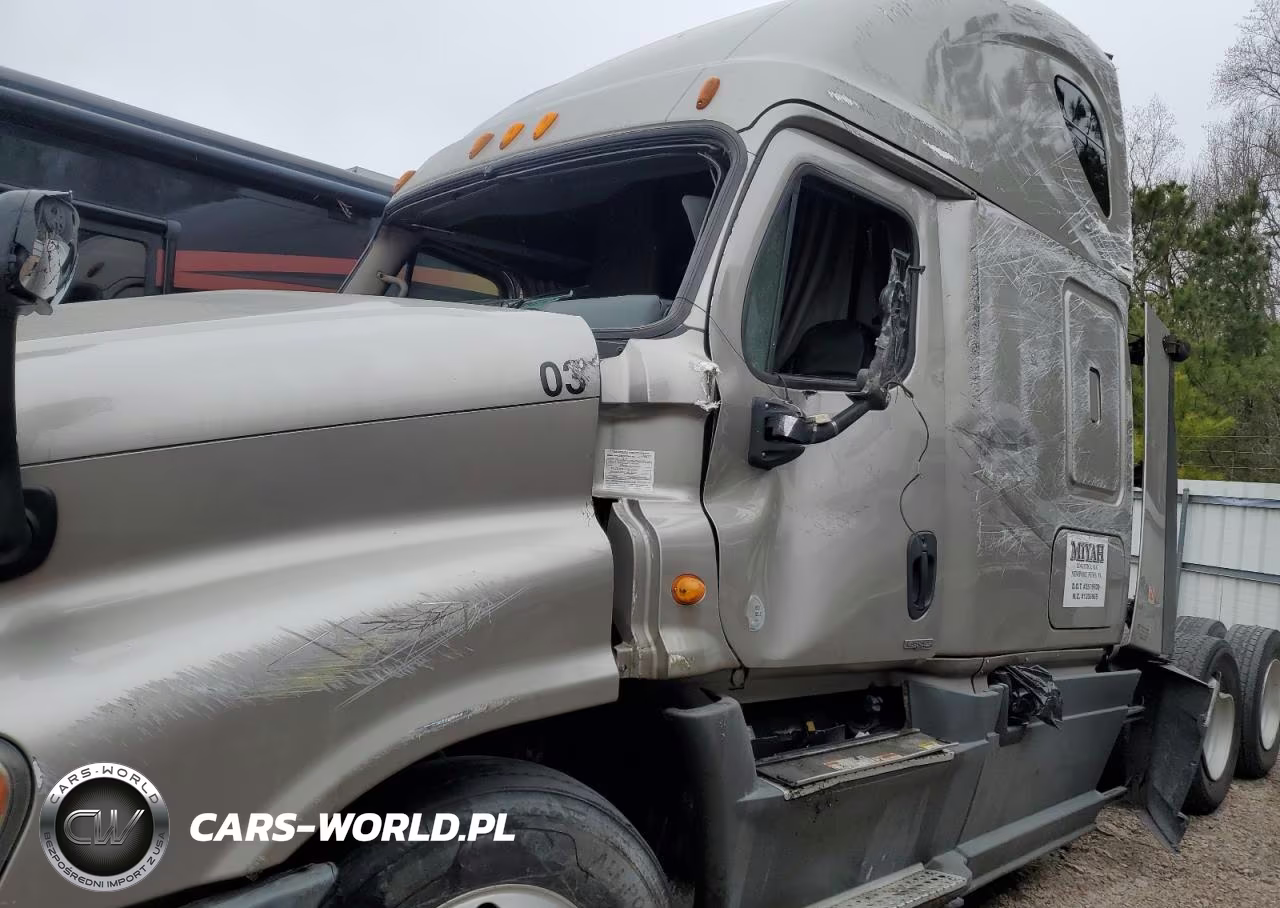 2014 Freightliner Cascadia 125 Semi Truck VIN:3AKJGLD51ESFK3685 - 9