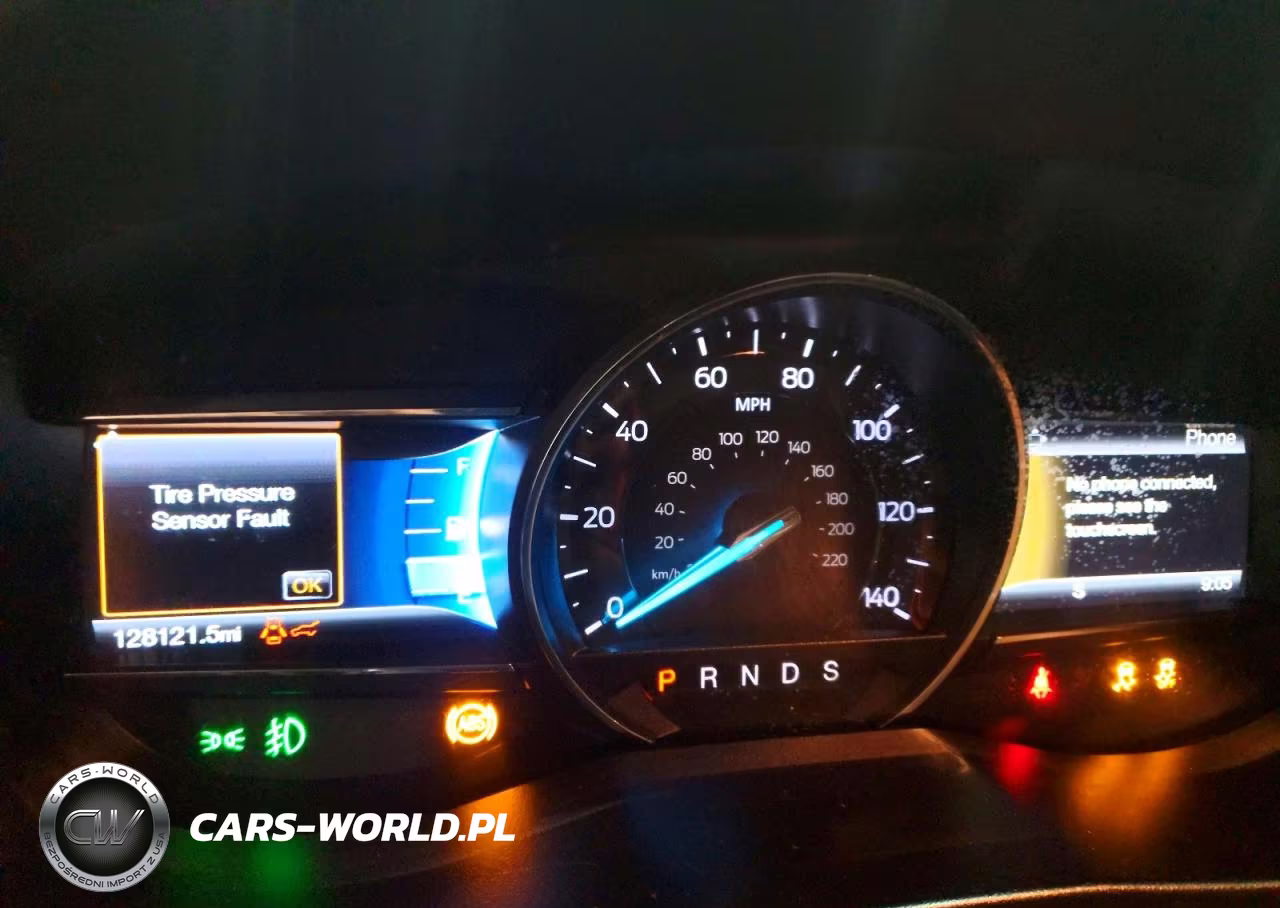 2017 Ford Explorer Xlt VIN:1FM5K8D84HGC46112 - 9