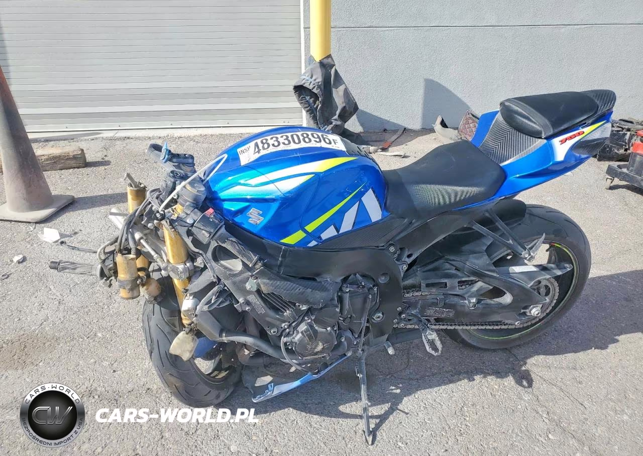 2015 Suzuki Gsx-R750 VIN:JS1GR7MA4F2100965 - 3