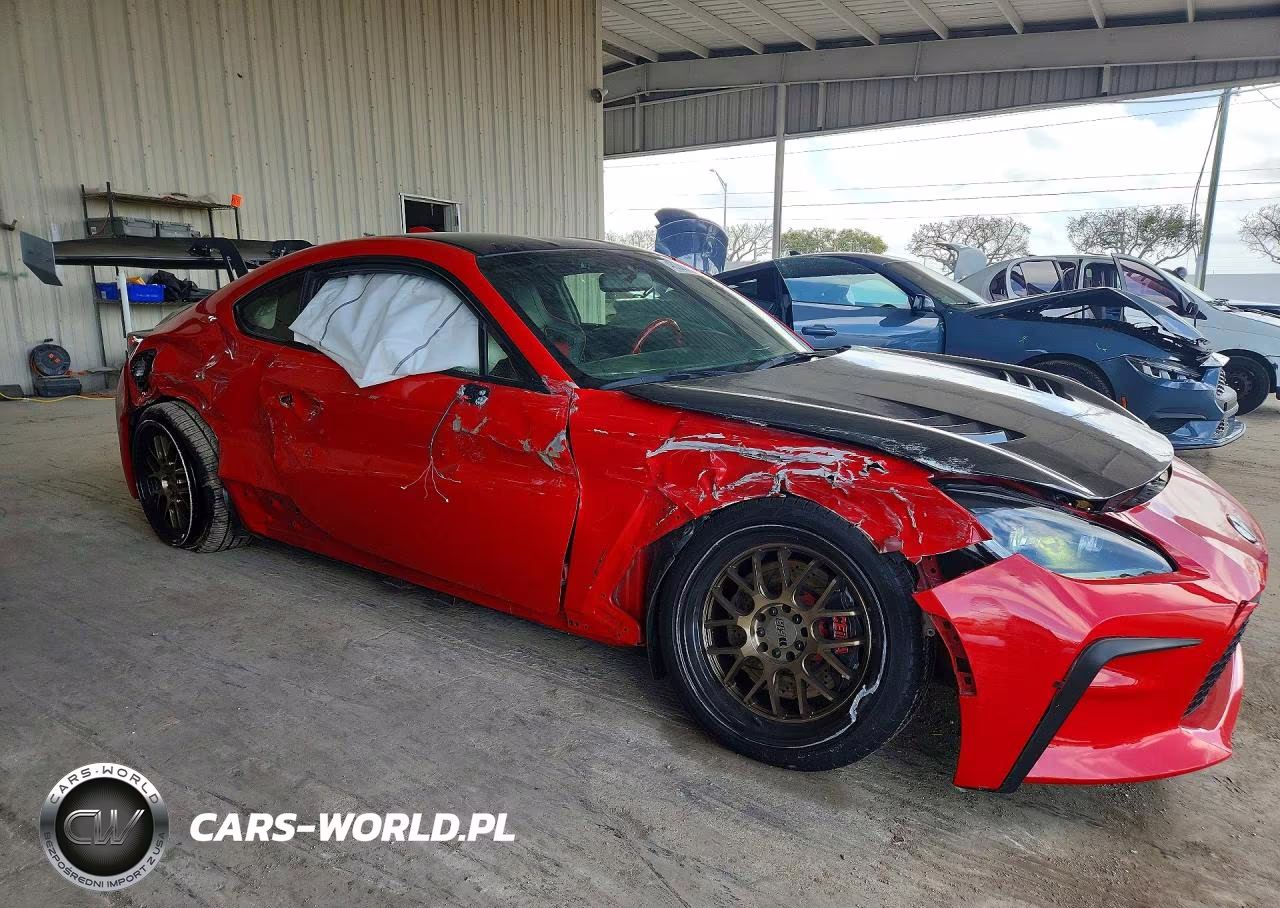 2022 Toyota Gr86 Base VIN:JF1ZNBC13N8751617 - 4