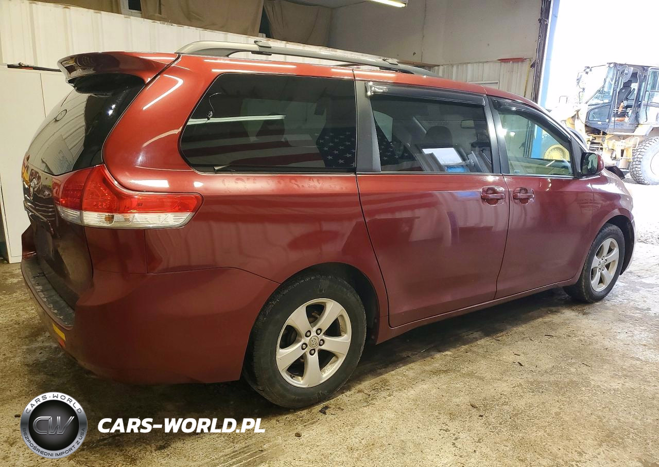 2011 Toyota Sienna Le 8-Passenger VIN:5TDKK3DC3BS005394 - 3