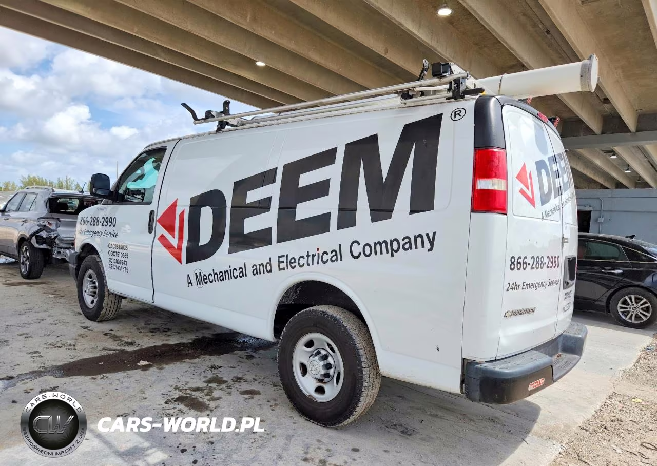 2019 Chevrolet Express G2500 VIN:1GCWGAFP7K1367023 - 2
