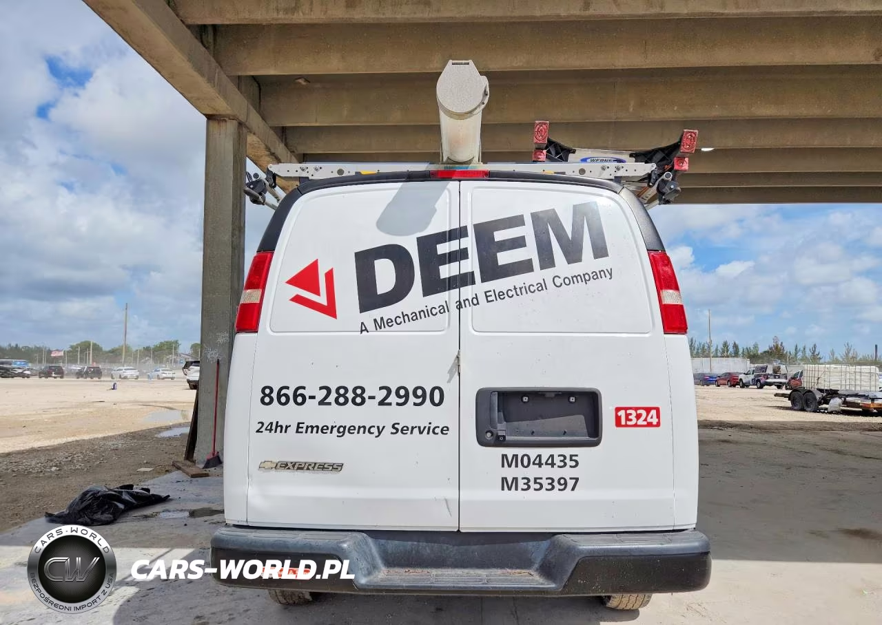 2019 Chevrolet Express G2500 VIN:1GCWGAFP7K1367023 - 6