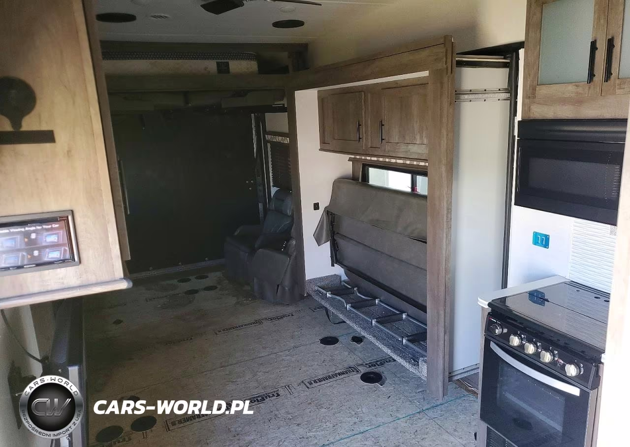 2020 Forest River Sandstorm Camper VIN:4X4FSCK29LC010656 - 6
