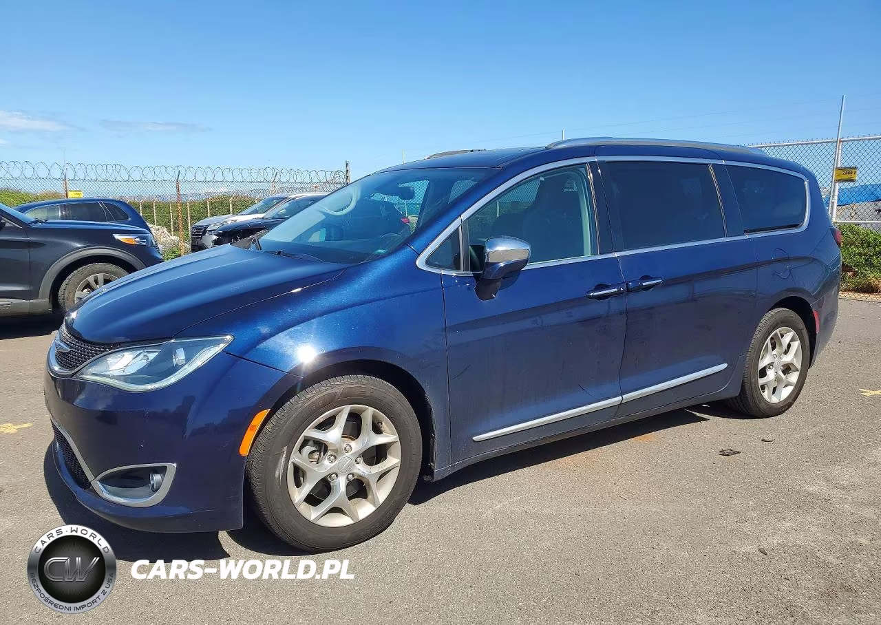 2018 Chrysler Pacifica Limited