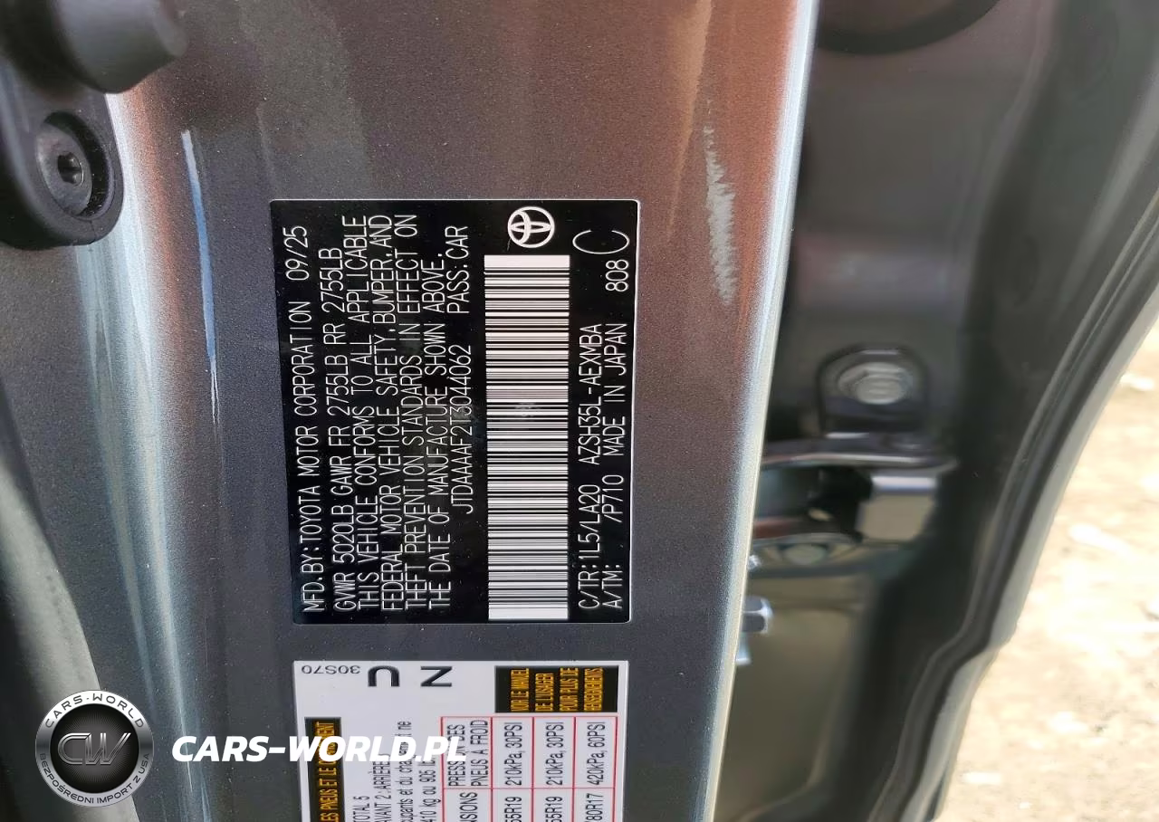 2026 Toyota Crown Xle VIN:JTDAAAAF2T3044062 - 12