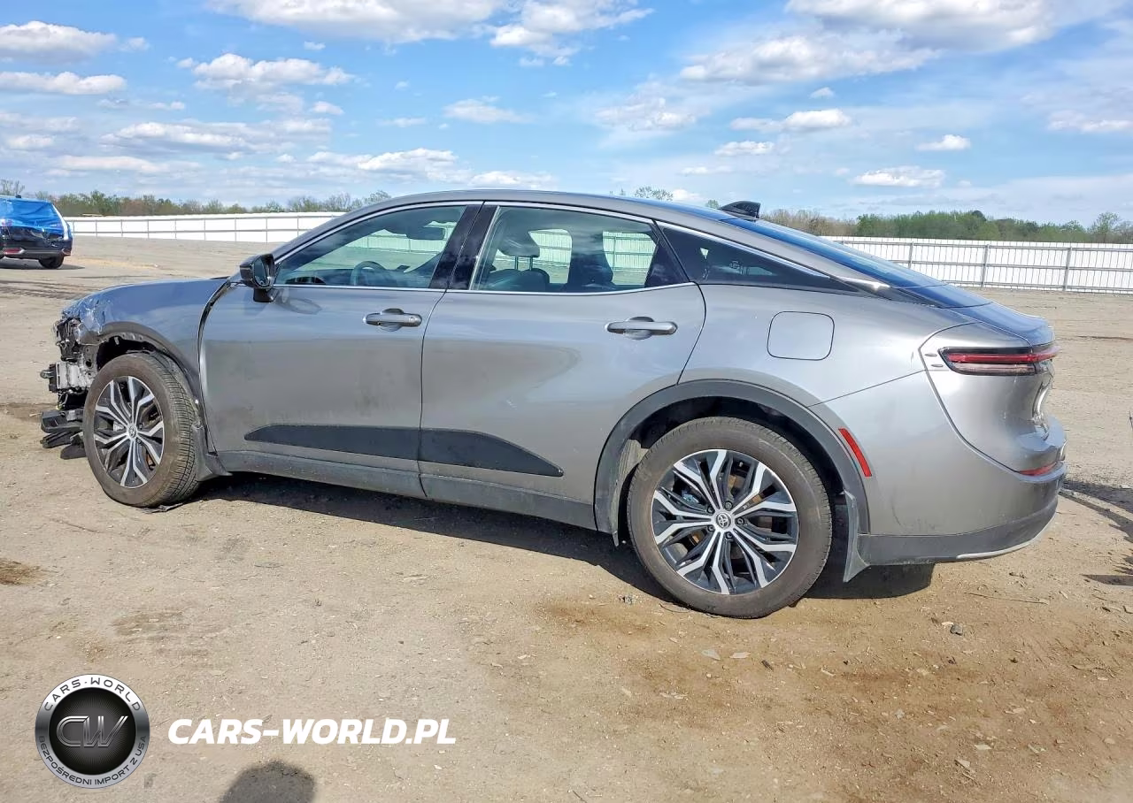 2026 Toyota Crown Xle VIN:JTDAAAAF2T3044062 - 2