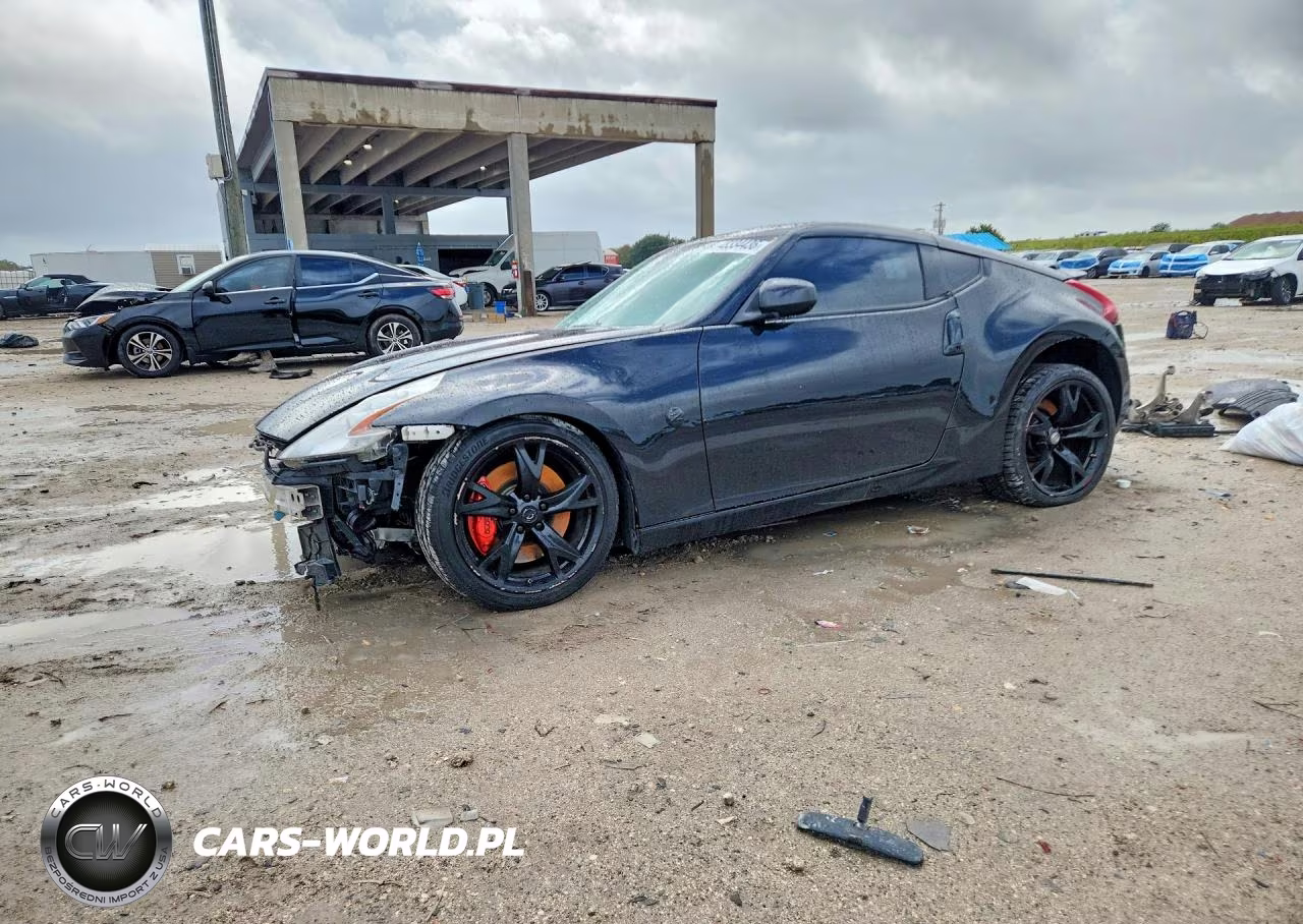 2012 Nissan 370Z Base