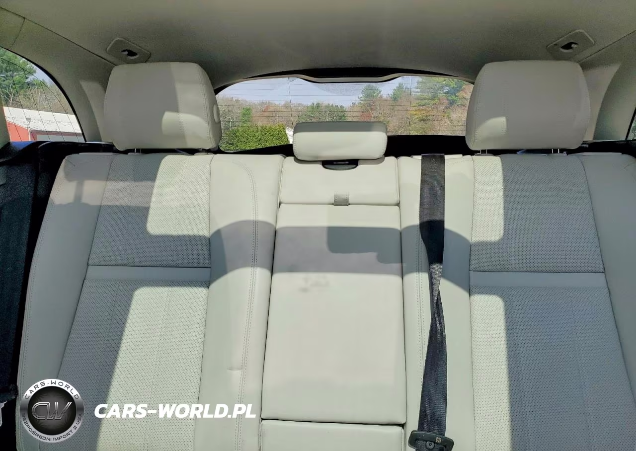 2018 Land Rover Range Rover Velar S VIN:SALYB2RX1JA778255 - 10