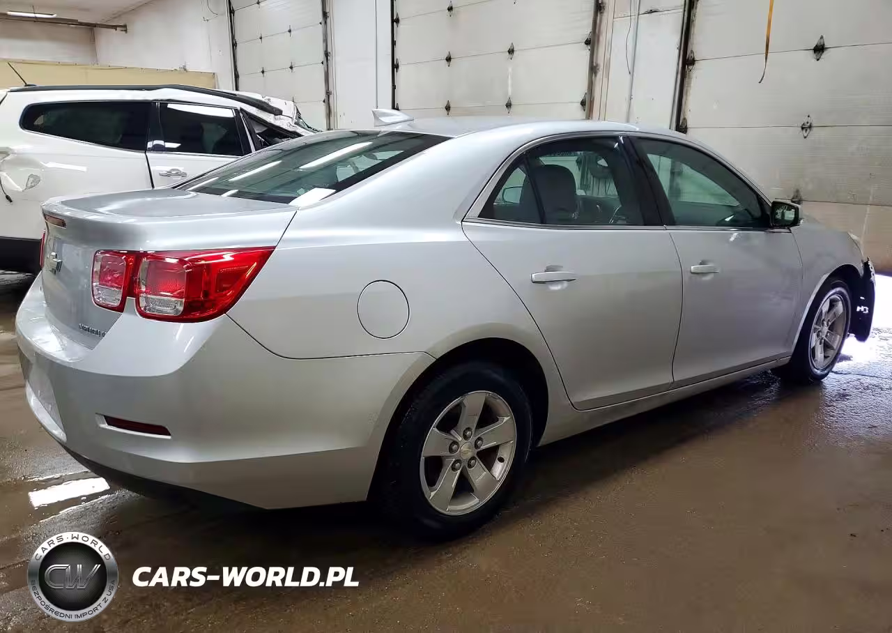 2015 Chevrolet Malibu 1Lt VIN:1G11C5SL1FU150600 - 3