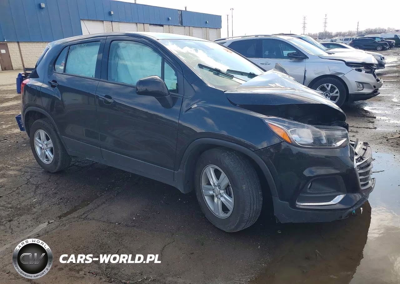 2019 Chevrolet Trax Ls VIN:3GNCJKSB3KL250690 - 4