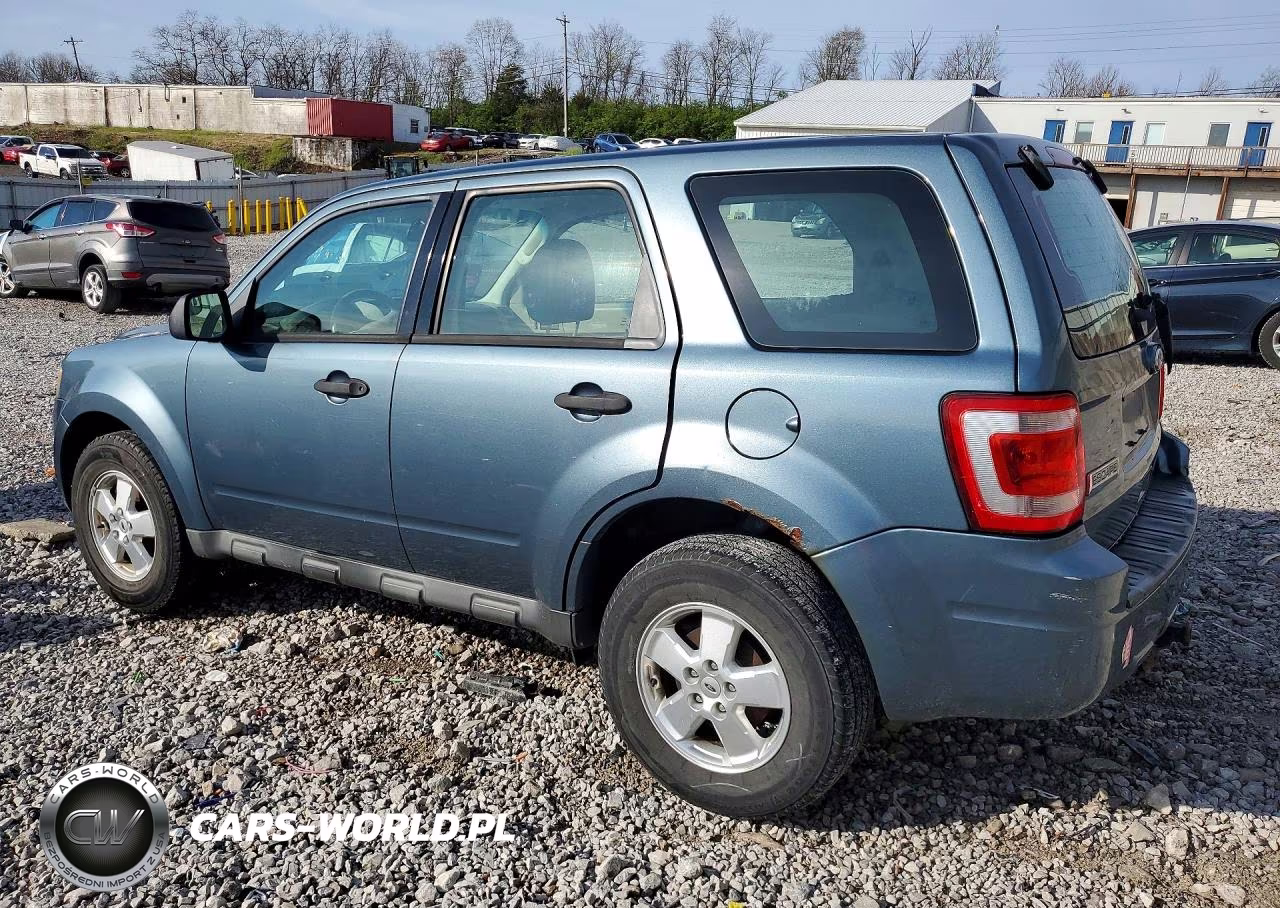 2012 Ford Escape Xls VIN:1FMCU0C73CKB13083 - 2