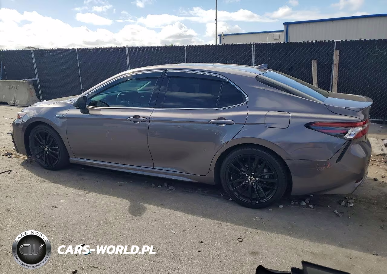 2021 Toyota Camry Hybrid Xse VIN:4T1K31AK3MU565584 - 2